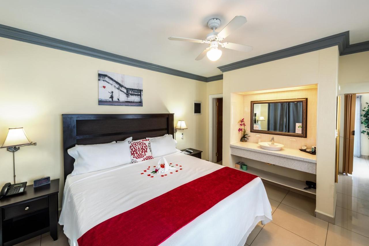 Baker'S Suites Simpson Bay Ngoại thất bức ảnh